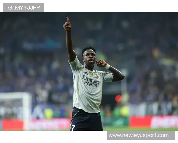 前维拉总监分析维尼修斯若去沙特皇马或将引进哈兰德的可能性