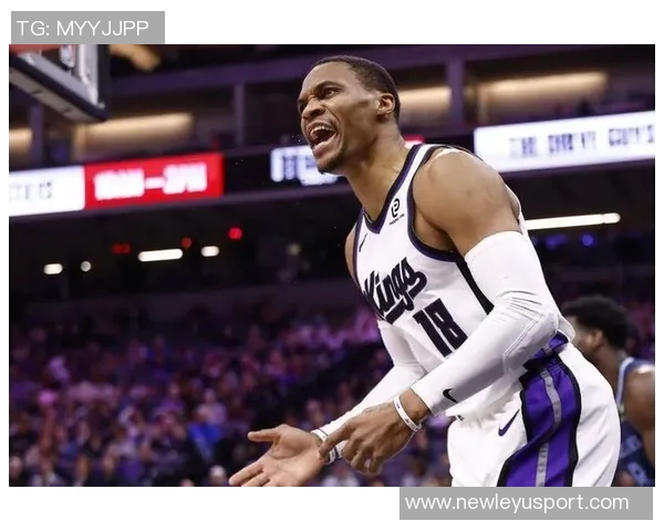 艾弗森盛赞威少全力以赴称其最像自己展现拼搏精神